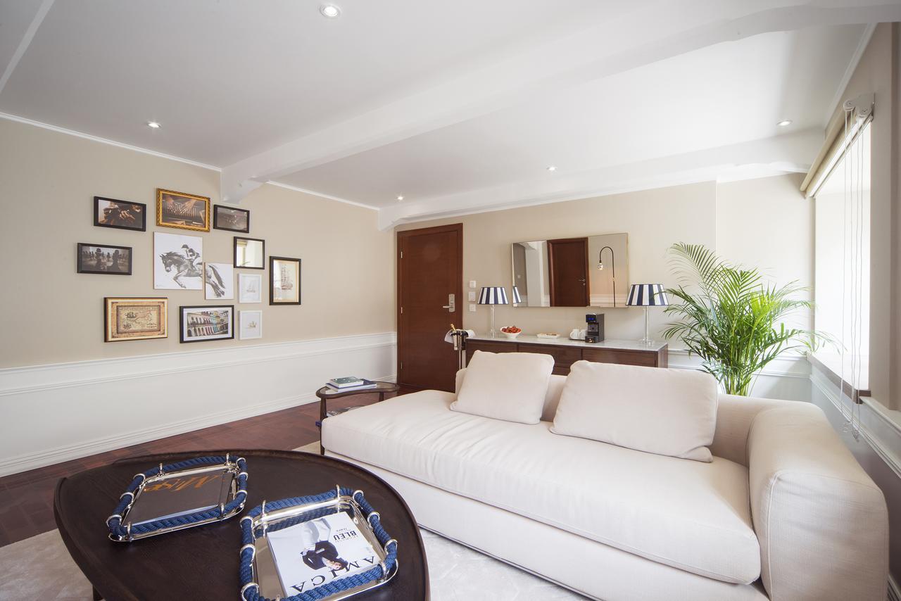 Hotel Brown Beach House & Spa Трогір Екстер'єр фото